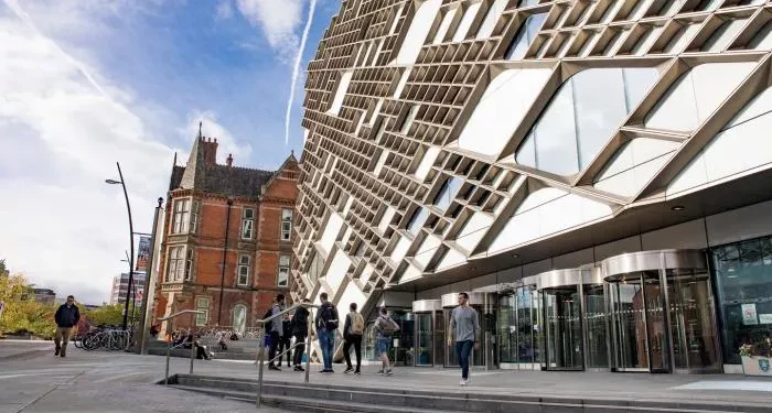 Sheffield University Offers £10K Scholarships To International Students