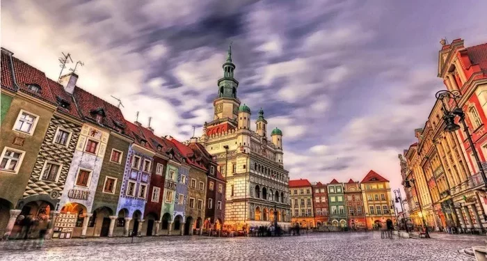 Are There Jobs For Students In Poland