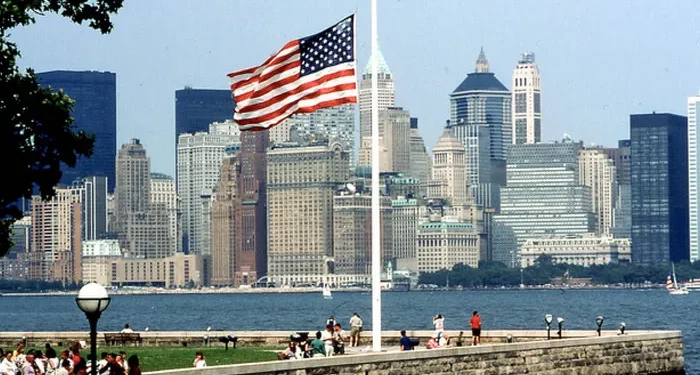 Can I Get a Green Card if I Buy a House in the USA?