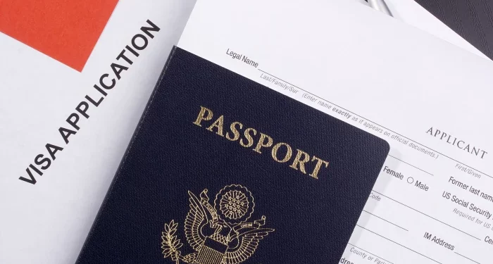 Can An American Work in Canada Without A Visa?