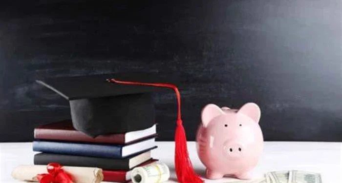 What Is The Most Suitable Savings Account for Students?